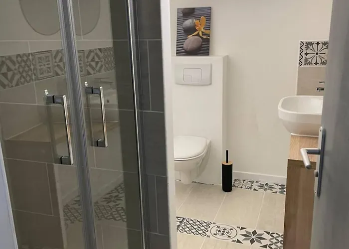 T2 Proche Du Futuroscope